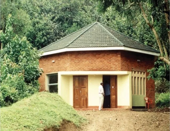 Uganda Wildlife Education Center (UWEC) - Entebbe