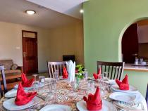 Mutungo Executive Suites/ Hotel